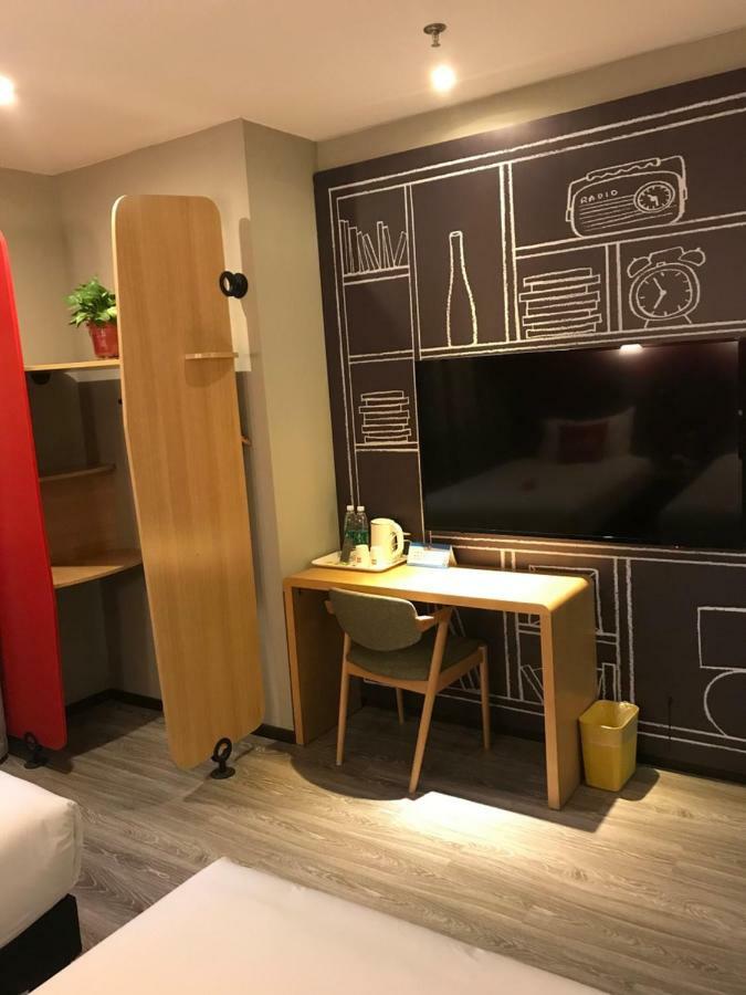 Ibis Xian Hi-Tech Zone No.7 Keji Rd Hotel Экстерьер фото